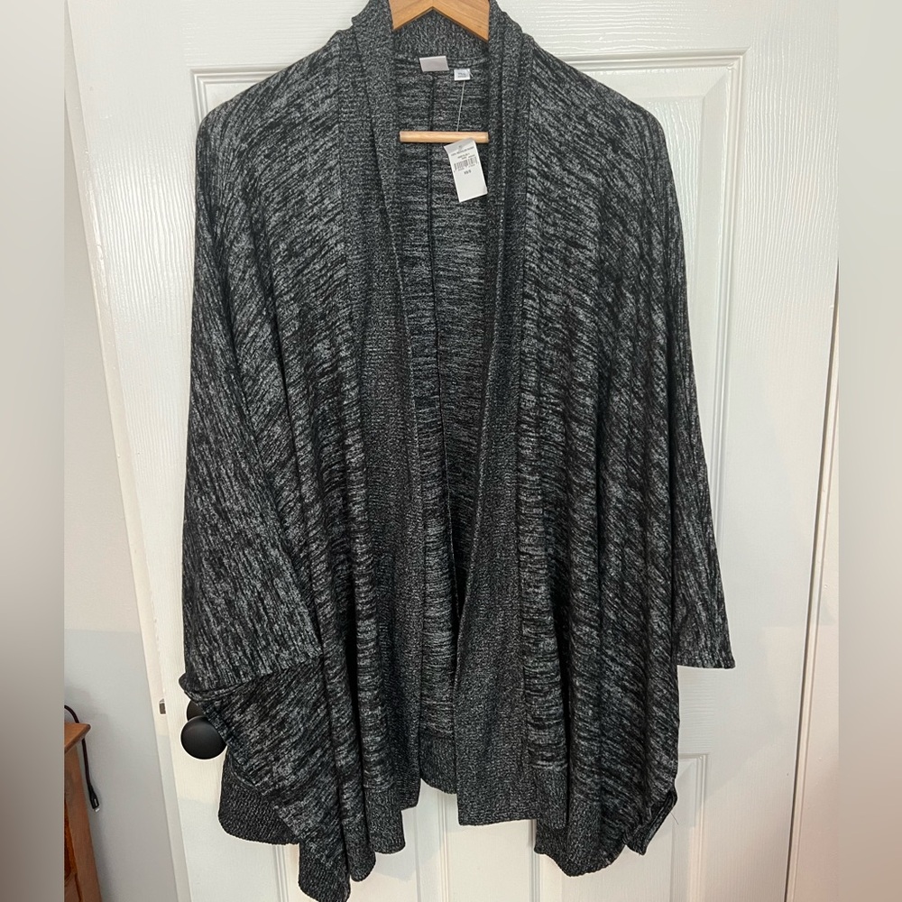 GAP Maternity oversized maternity cape/nursing sweater size XS/S
